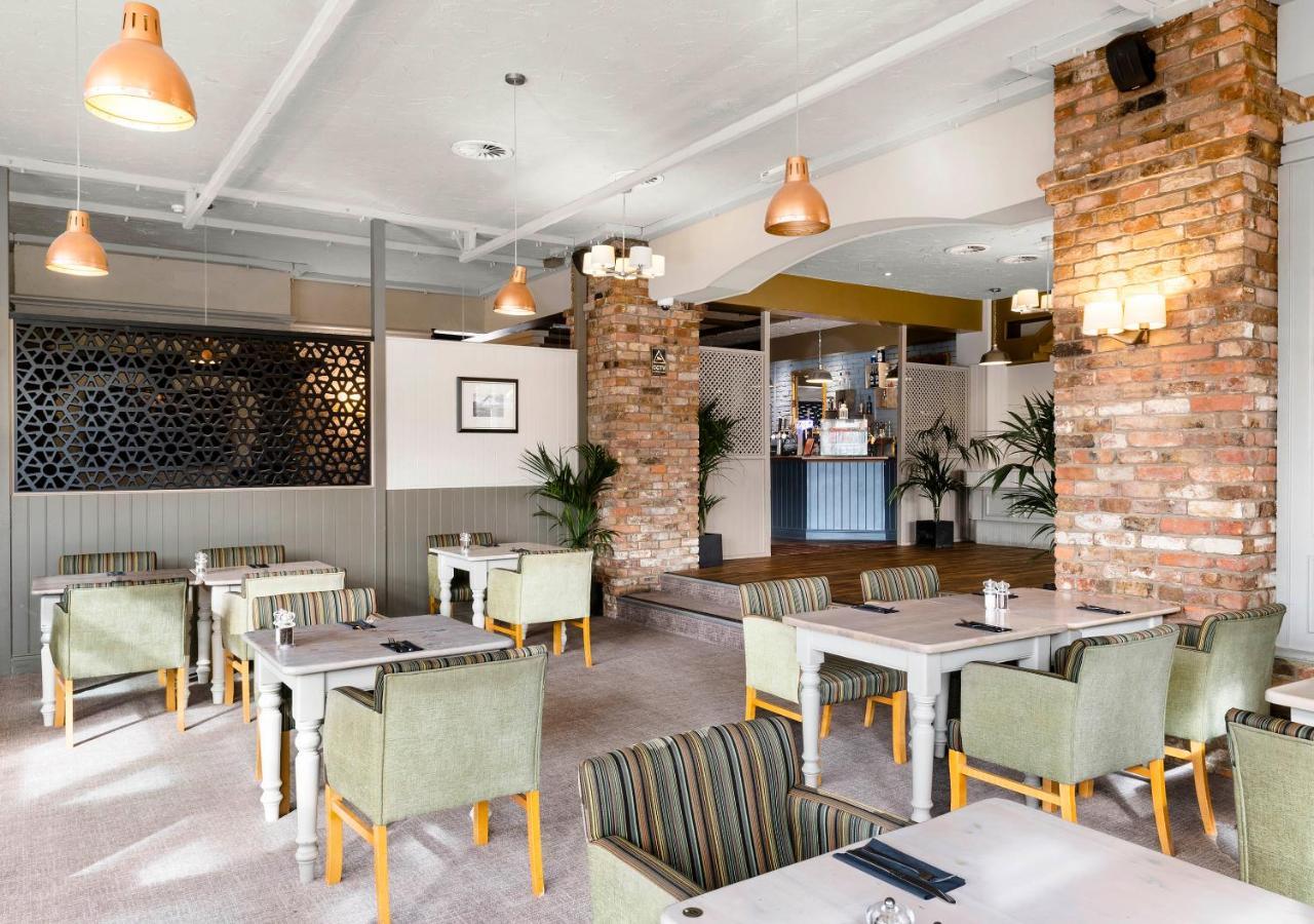 Dragonfly Hotel โคล์เชสเตอร์ ภายนอก รูปภาพ